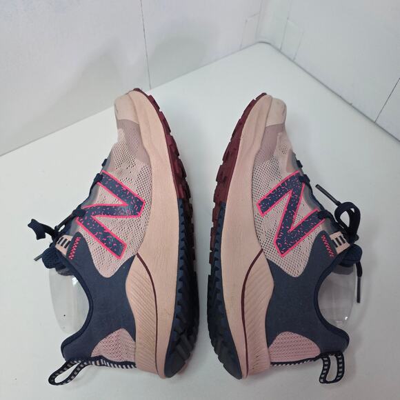 New Balance Sz8.5 Dynasoft Nitrel V4 Trail Running Shoes Ws. Pink n Navy. Active - Picture 7 of 13